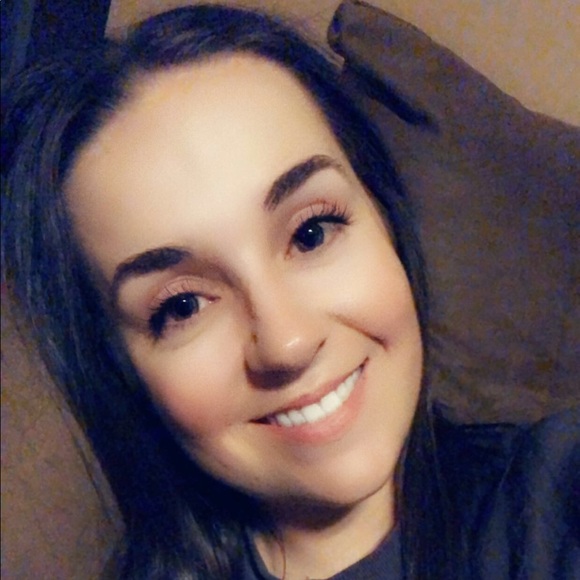 Meet your Posher, Elizabeth - Picture 1 of 1